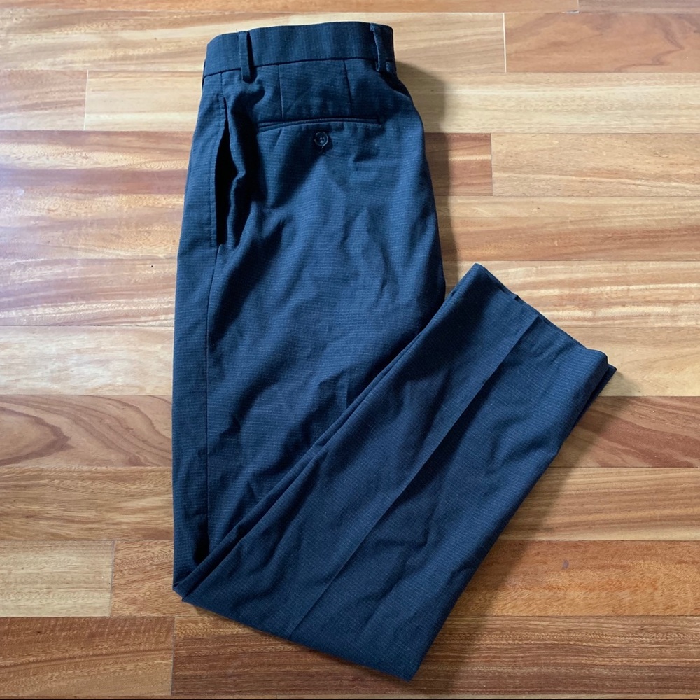 Calvin Klein men’s stretch dress pant -size 33x32